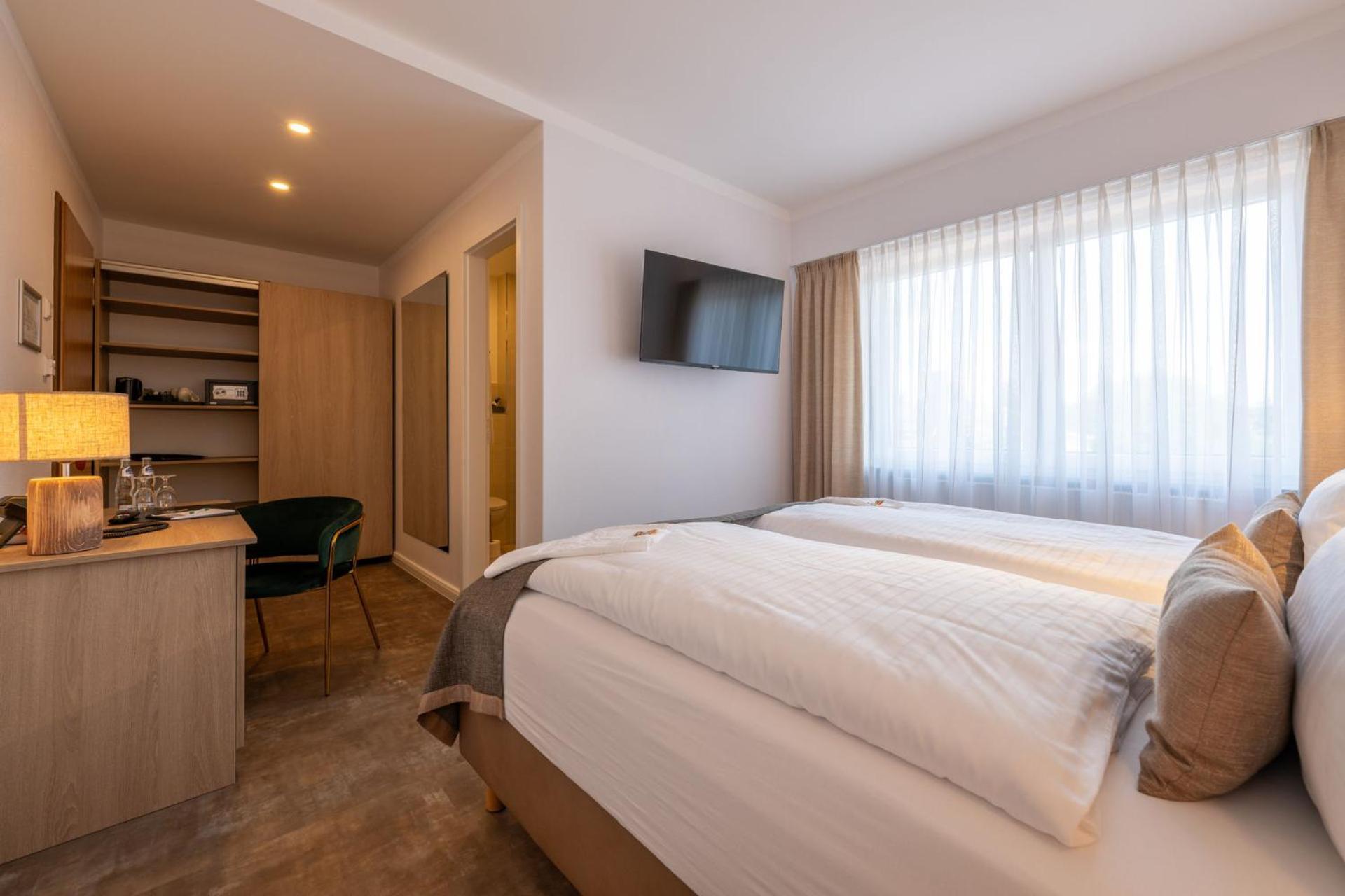 Eichengrund Cochstedt Hotel Hecklingen  Eksteriør billede